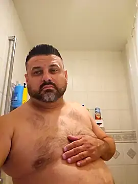 Roddog18 online show from December 20, 2025, 7:22 am