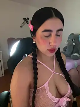 Miichii online show from February 24, 2026, 1:06 am