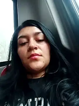 alejitasweet online show from October 11, 2025, 9:38 pm