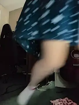 CherryHeart69 online show from December 16, 2025, 5:22 am