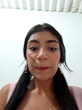 Snapshot of Sweed-virgin-pussy chatting on May 31, 2026, 11:16 pm Sweed-virgin-pussy online show from May 31, 2026, 11:16 pm