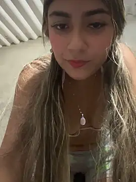 Sweed-virgin-pussy online show from November 24, 2025, 9:59 pm