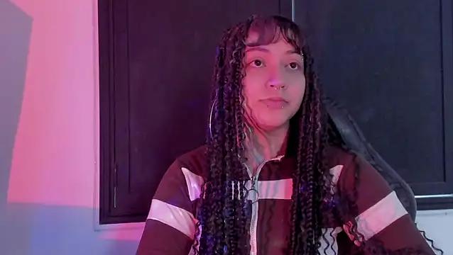 Snapshot of Kora_Red69 chatting on February 4, 2026, 2:01 pm Kora Red69 online show from February 4, 2026, 2:01 pm