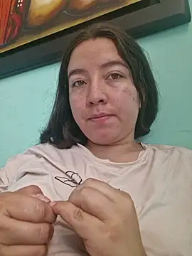 annyaparis online show from November 24, 2025, 3:12 pm