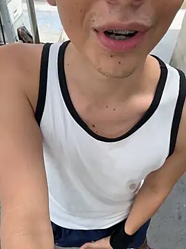 LiamMyst online show from April 3, 2026, 3:29 pm