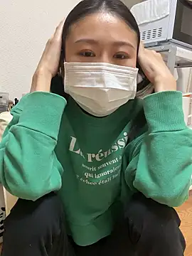 mia2 jp online show from November 3, 2025, 12:38 am