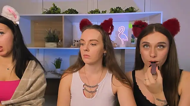 Snapshot of vivy_star1 chatting on October 9, 2025, 8:59 am vivy star1 online show from October 9, 2025, 8:59 am