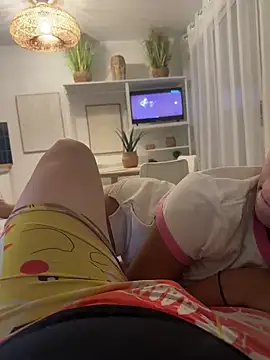 latingangsex online show from December 3, 2025, 9:03 pm