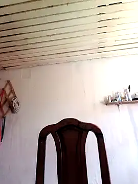 Snapshot of Benditofetiche chatting on December 5, 2025, 6:06 pm Benditofetiche online show from December 5, 2025, 6:06 pm