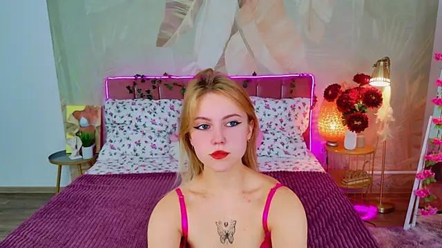 Stellahaart online show from October 16, 2025, 5:27 am