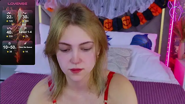 Stellahaart online show from November 6, 2025, 5:11 am