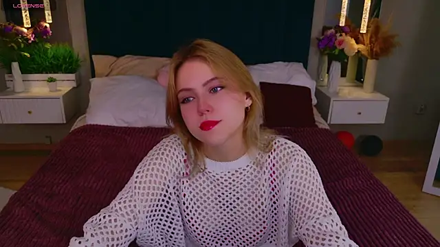 Stellahaart online show from November 8, 2025, 5:11 am