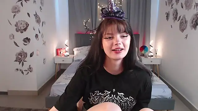 MileyRood online show from October 27, 2025, 11:27 pm