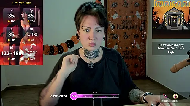 Senorita  Dakota online show from October 20, 2025, 11:05 pm