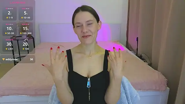 Annaabels online show from November 8, 2025, 2:37 am