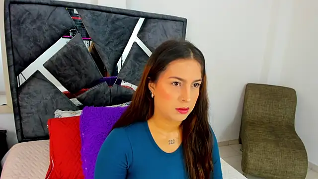 Snapshot of mia_fox4 chatting on November 26, 2025, 12:16 pm mia fox4 online show from November 26, 2025, 12:16 pm