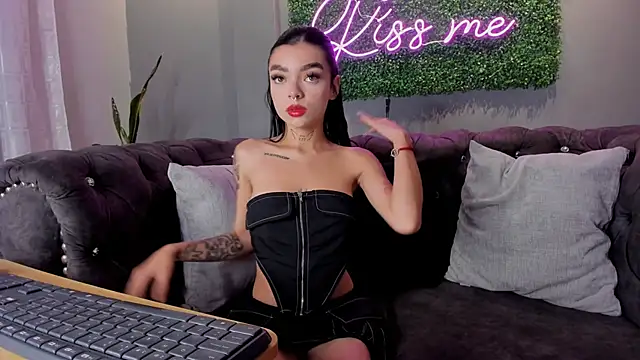 Snapshot of scarlettvelvet_ chatting on October 10, 2025, 3:13 pm scarlettvelvet online show from October 10, 2025, 3:13 pm