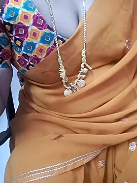 Snapshot of Tamil_Ammani chatting on February 3, 2026, 5:29 pm Tamil Ammani online show from February 3, 2026, 5:29 pm