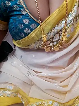 Snapshot of Tamil_Ammani chatting on February 4, 2026, 10:49 pm Tamil Ammani online show from February 4, 2026, 10:49 pm