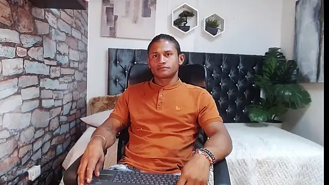 casike1 online show from October 14, 2025, 12:11 am