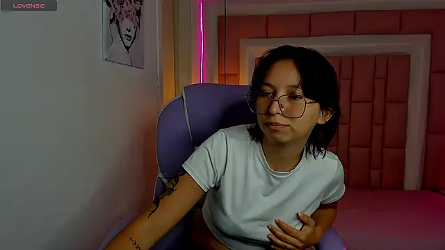 Klaret Toy online show from May 31, 2026, 6:09 pm