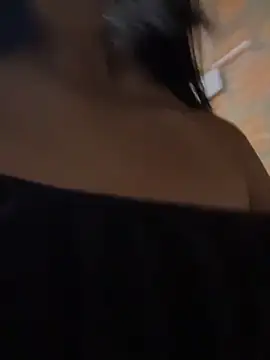 Snapshot of SaraMistick chatting on April 16, 2026, 12:50 pm SaraMistick online show from April 16, 2026, 12:50 pm