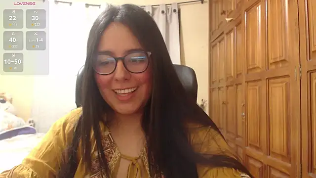 Snapshot of Venus_cat_ chatting on June 28, 2026, 10:38 pm Venus cat online show from June 28, 2026, 10:38 pm