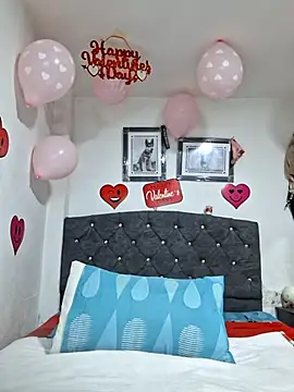 Chloe Mis online show from February 15, 2026, 1:50 am