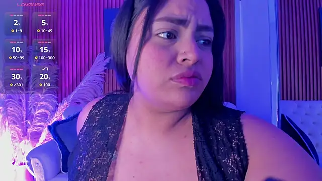 MayaCurvy online show from October 14, 2025, 5:52 am