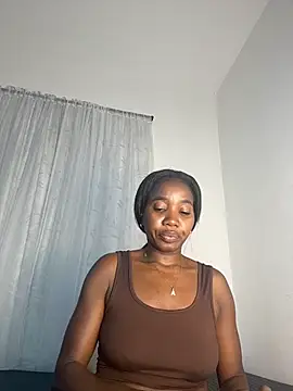 MerliaSsomer online show from February 24, 2026, 12:39 pm