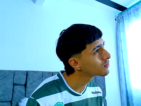 Anthony carter online show from October 8, 2025, 1:34 pm