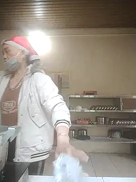 meo-meo00 online show from December 1, 2025, 2:12 am