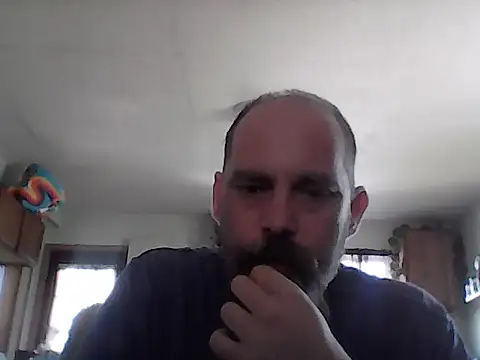 crazyheratic8 online show from April 6, 2026, 4:30 pm