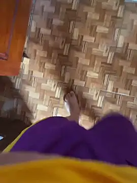 Snapshot of braian69 chatting on November 11, 2025, 5:52 pm braian69 online show from November 11, 2025, 5:52 pm