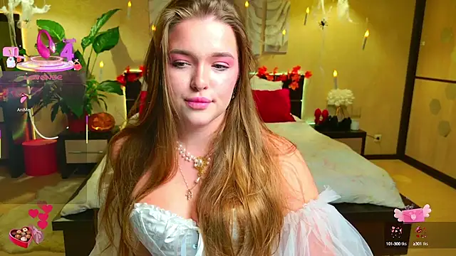 Snapshot of EmilyWhispers chatting on October 15, 2025, 7:44 pm EmilyWhispers online show from October 15, 2025, 7:44 pm