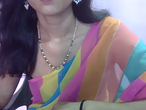 Snapshot of Laila_Cute chatting on May 18, 2026, 4:07 am Laila Cute online show from May 18, 2026, 4:07 am