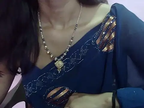 Snapshot of Laila_Cute chatting on May 9, 2026, 4:16 am Laila Cute online show from May 9, 2026, 4:16 am