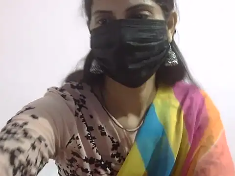 Snapshot of Laila_Cute chatting on February 4, 2026, 4:13 pm Laila Cute online show from February 4, 2026, 4:13 pm