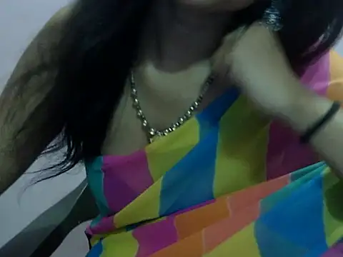 Snapshot of Laila_Cute chatting on May 1, 2026, 4:01 pm Laila Cute online show from May 1, 2026, 4:01 pm