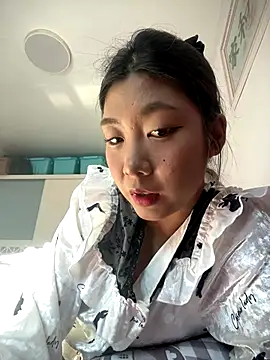 chibaoao66 online show from October 23, 2025, 5:17 am