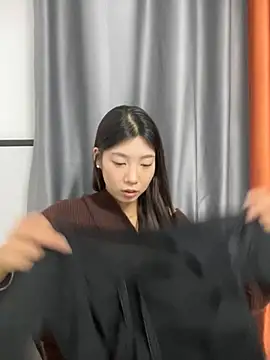 chibaoao66 online show from November 26, 2025, 11:43 am