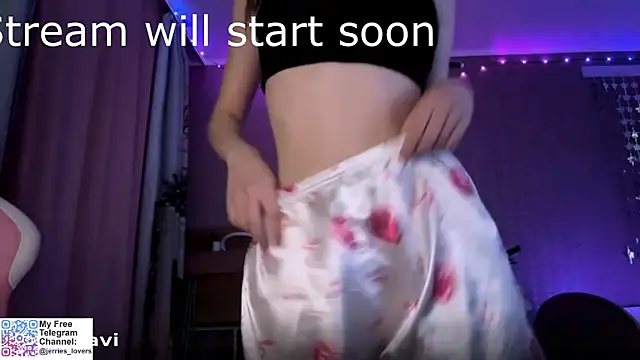 Jerrieberry online show from October 18, 2025, 1:02 pm