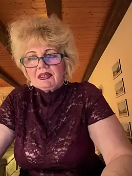 BoloshkaBlonda online show from April 6, 2026, 7:37 pm