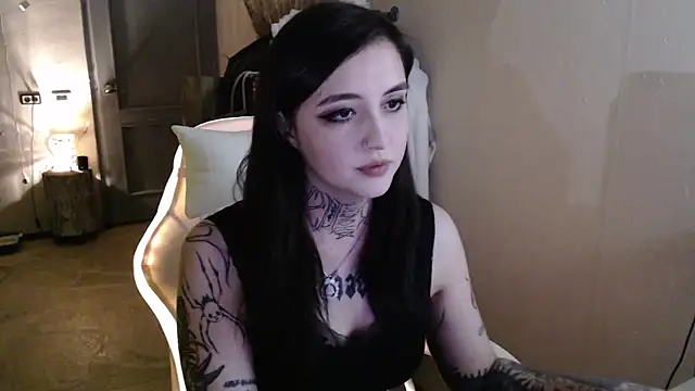 Rin andersonn online show from October 23, 2025, 7:45 pm