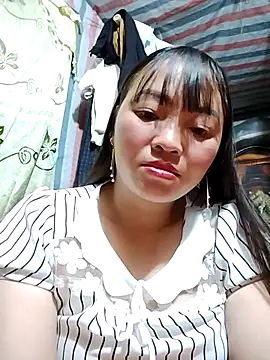 Minkine022 online show from March 6, 2026, 6:47 pm