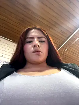 kathix  wet online show from October 8, 2025, 8:20 pm