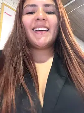 kathix  wet online show from October 16, 2025, 11:46 pm