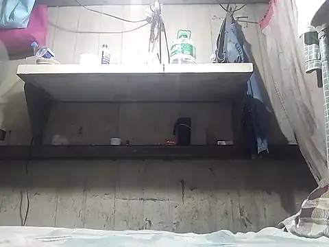 john172119 online show from October 11, 2025, 12:28 pm