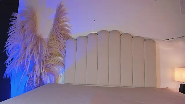 Thiago Connor21 online show from November 9, 2025, 6:23 pm