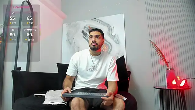 JacobOconner online show from October 6, 2025, 12:39 pm